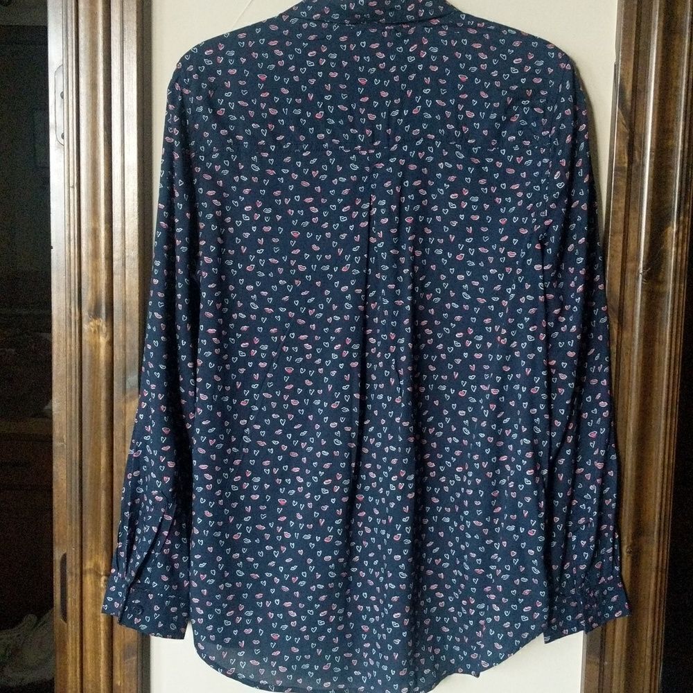 Beach Lunch Lounge Alana Heart and Kiss print button down- long sleeve top - Picture 6 of 14